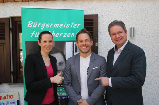Bürgermeisterkandidat Oliver von Falkenburg empfängt Landrat a. D. Matthias Wilkes